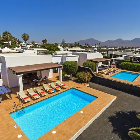 Villa Yaiza By
